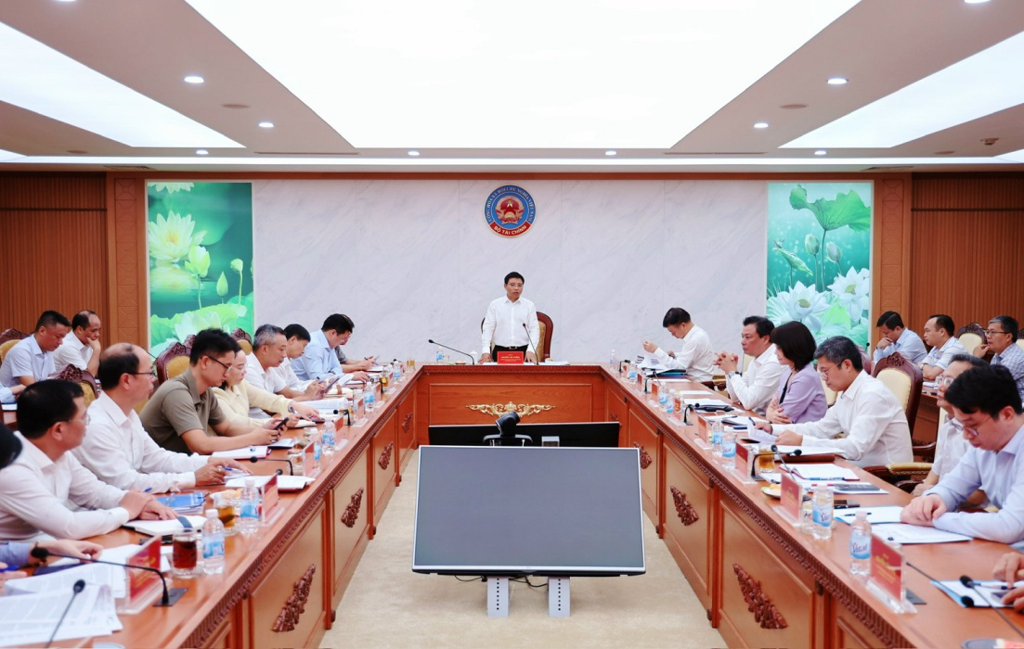 Toan canh.jpg